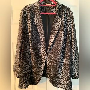 Belle by Kim Gravel Animal Print Blazer